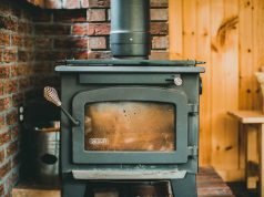 Piec metalowy – szybkie ciepło, elastyczny montaż i nowoczesny wygląd