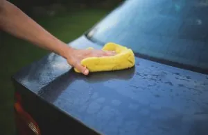 Kosmetyki do autodetailingu – jak zadbać o perfekcyjny wygląd samochodu