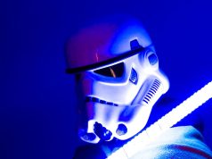 Na co zwrócić uwagę, kupując repliki mieczy świetlnych dla fana science fiction?
